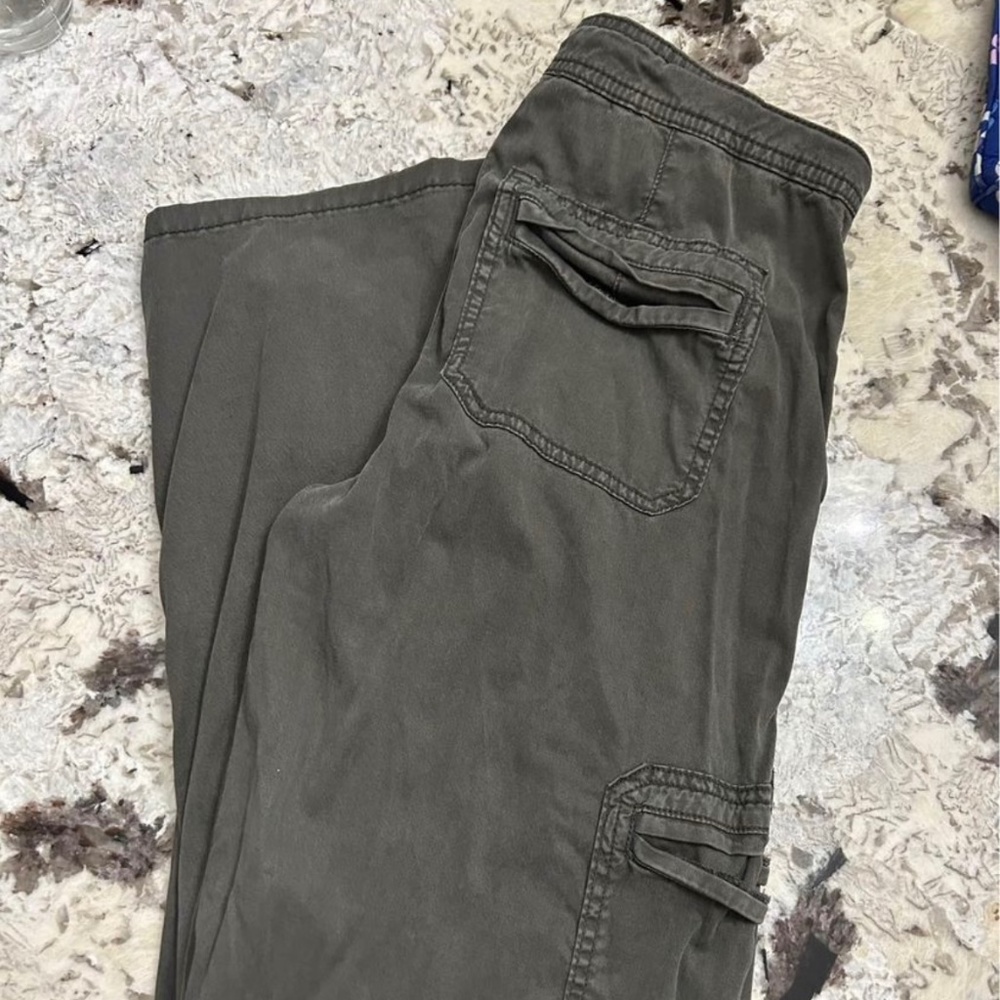 American Eagle Woman’s Jeans